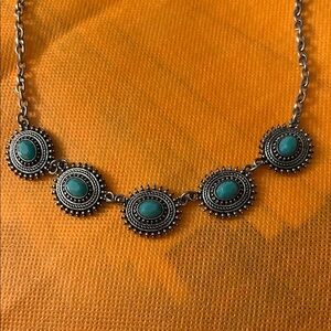 🎄🎄3/$10 ☃️⛄️ Turquoise & Gun Medal Necklace and Earring Set